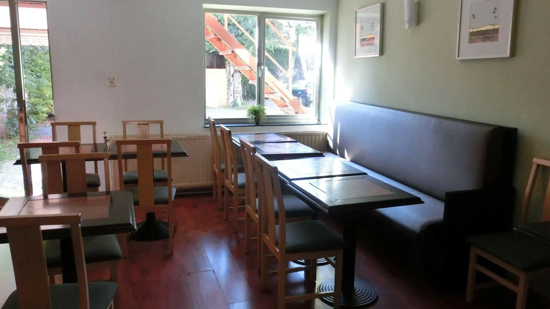 本特利酒店 Schaerbeek 酒店